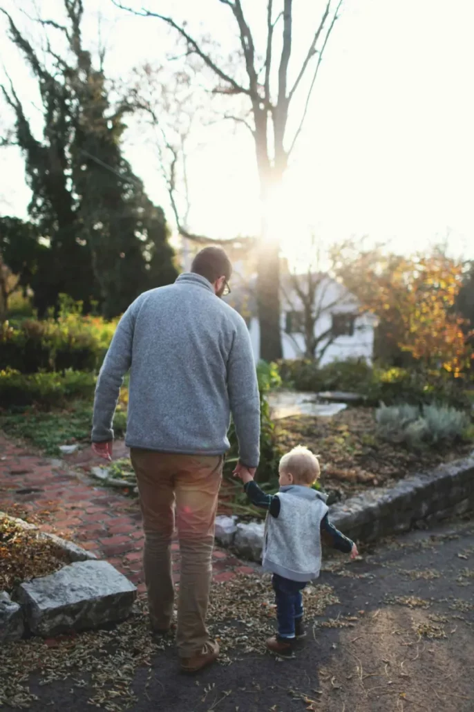 WOOLWORTHS HAS EVERY KIND OF GIFT, FOR EVERY KIND OF DAD