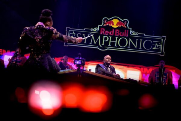 Ofentse Pitse & Symphonic Orchestra Kabza De Small's