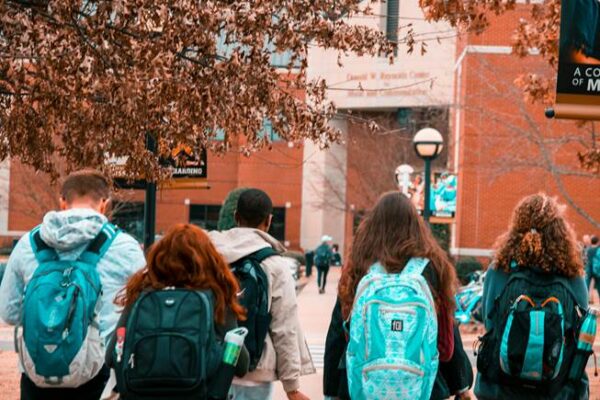 PROSPECTIVE STUDENTS WARNED AGAINST COLLEGE SCAMS