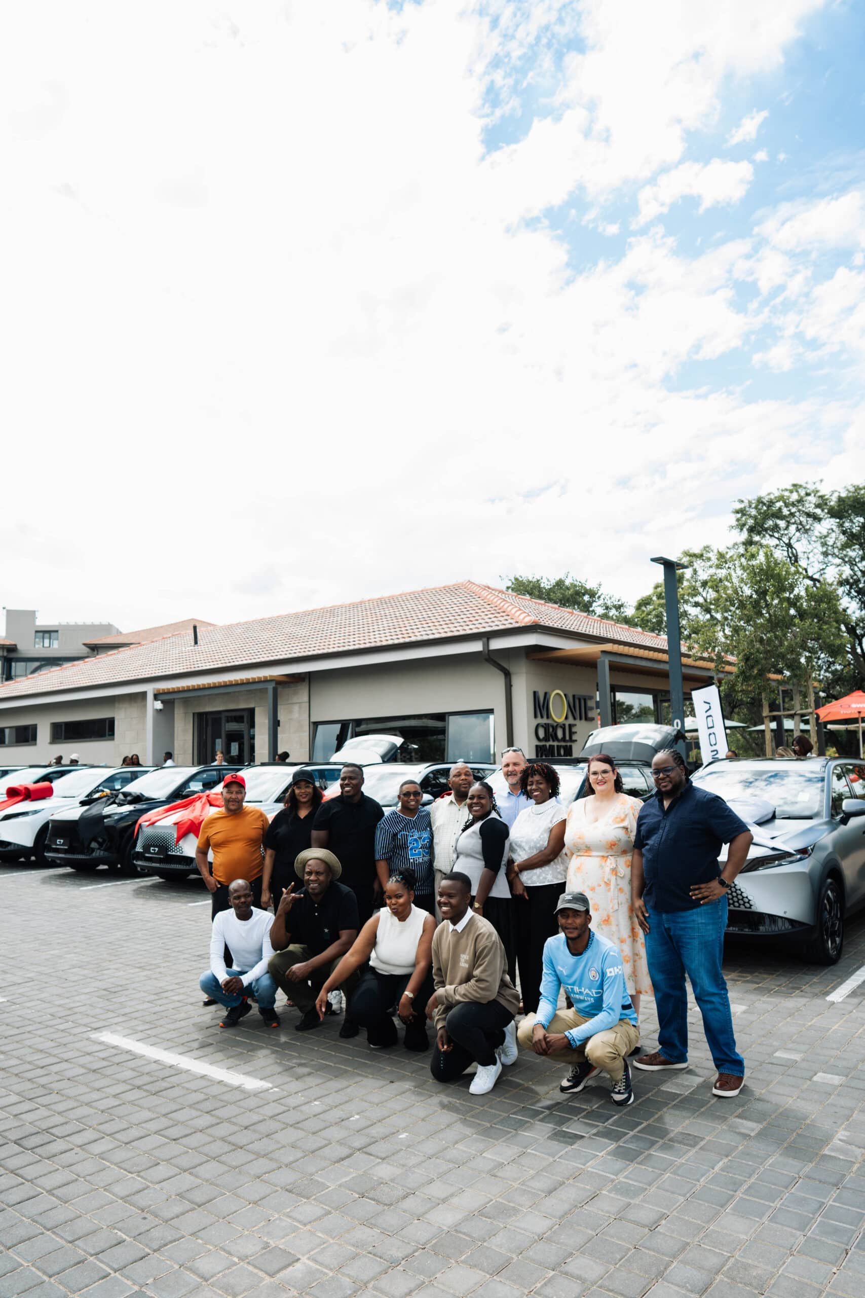 Switch and OMODA handover 15 brand-new cars