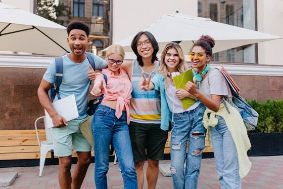 THE ESSENTIAL GUIDE TO 1st YEAR SUCCESS