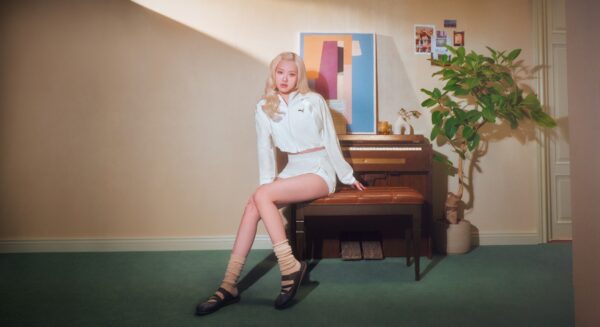 ROSÉ PUMA’s New Speedcat Mule