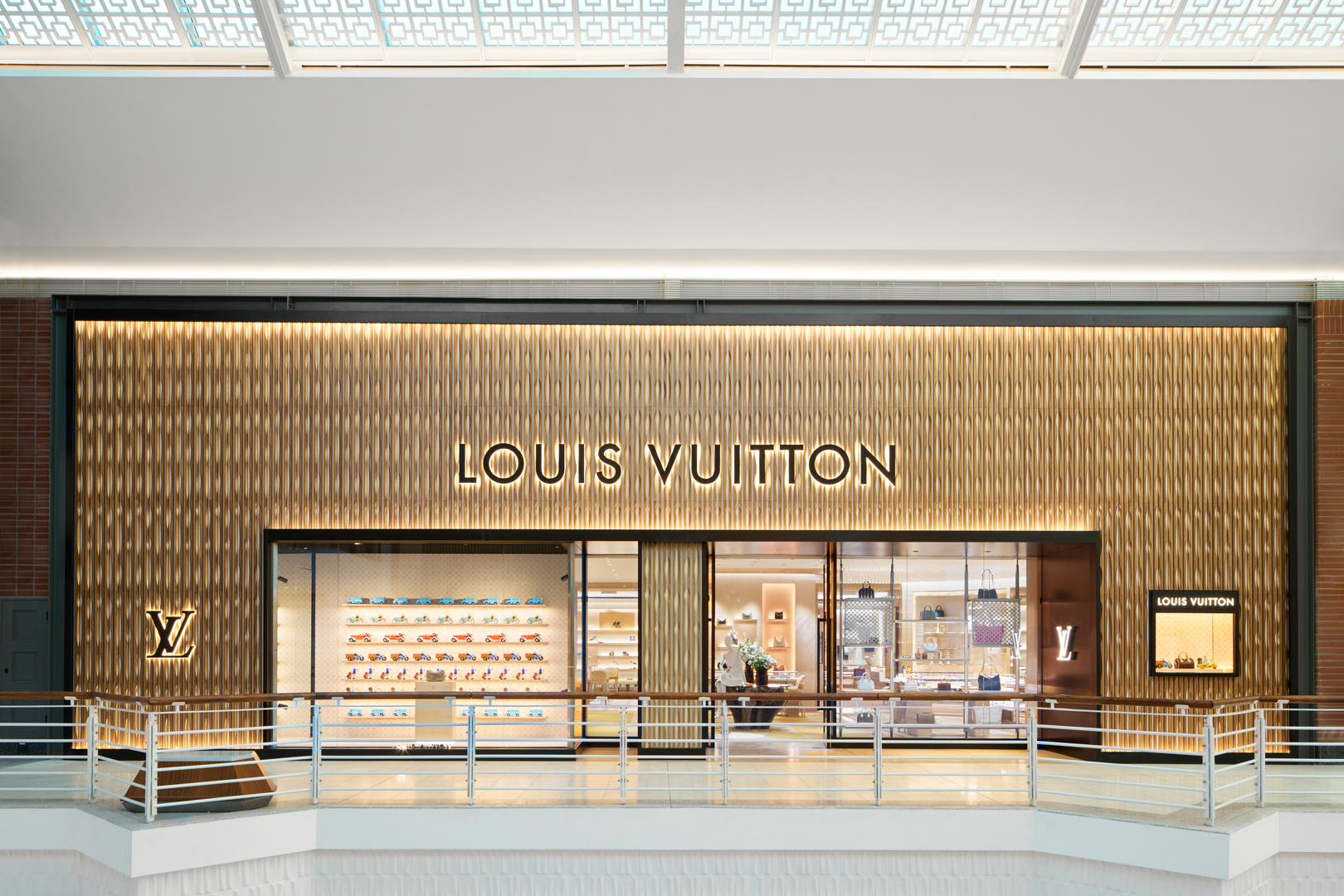 Louis Vuitton New Cape Town Store V&A Waterfront