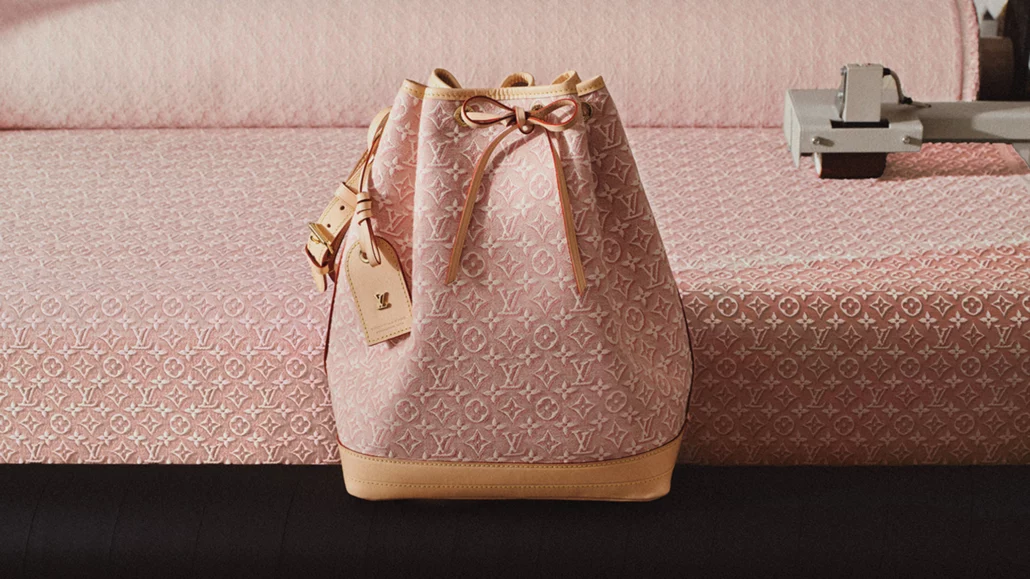 Louis Vuitton Monogram Emblème 2026